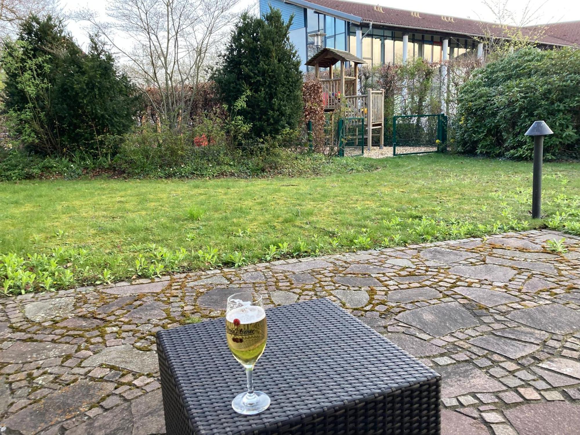 Gaestehaus An Der Oase Versmold Buitenkant foto
